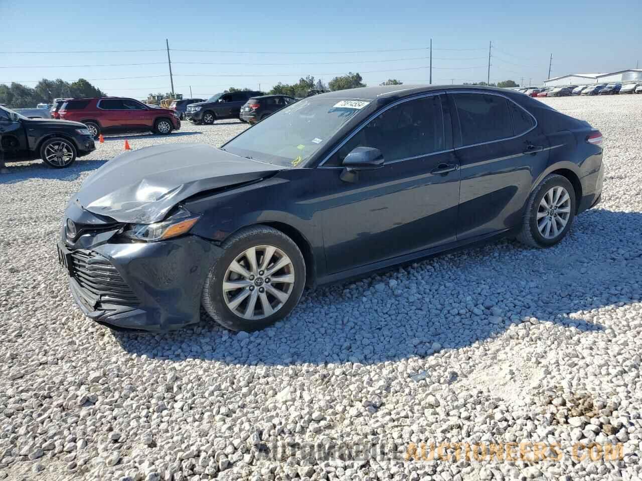 4T1B11HK9KU801440 TOYOTA CAMRY 2019