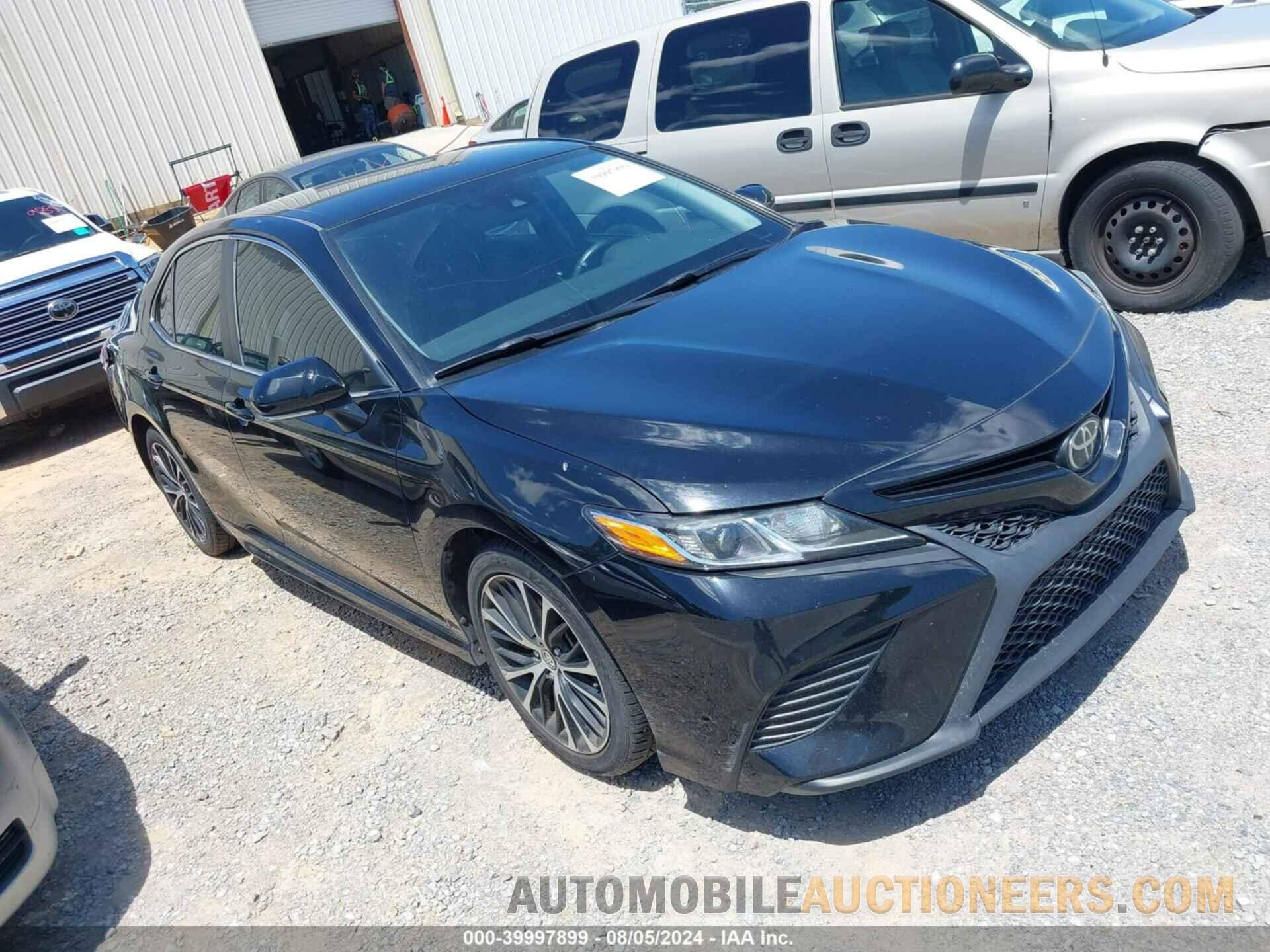 4T1B11HK9KU808260 TOYOTA CAMRY 2019