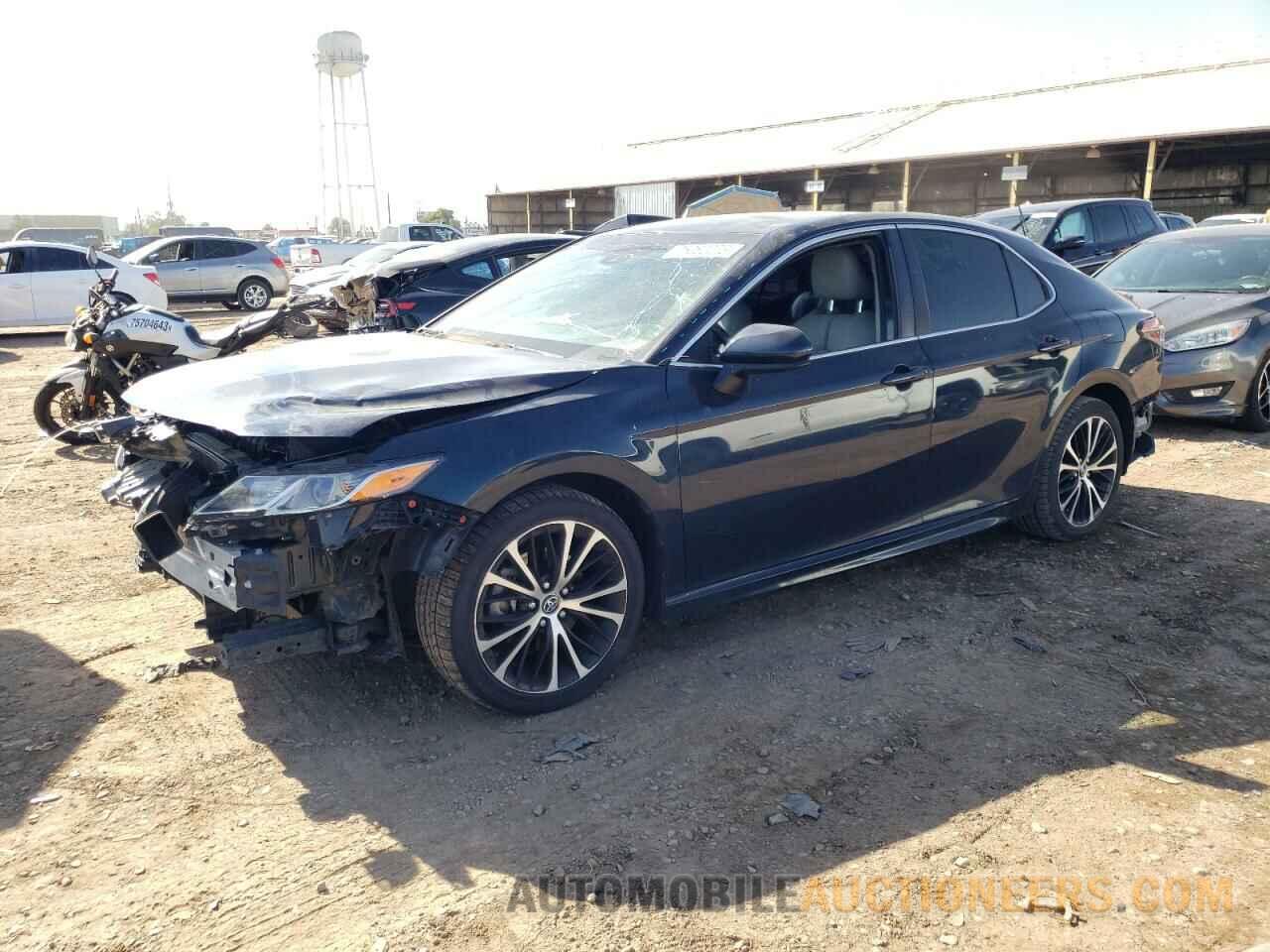 4T1B11HK9KU810381 TOYOTA CAMRY 2019