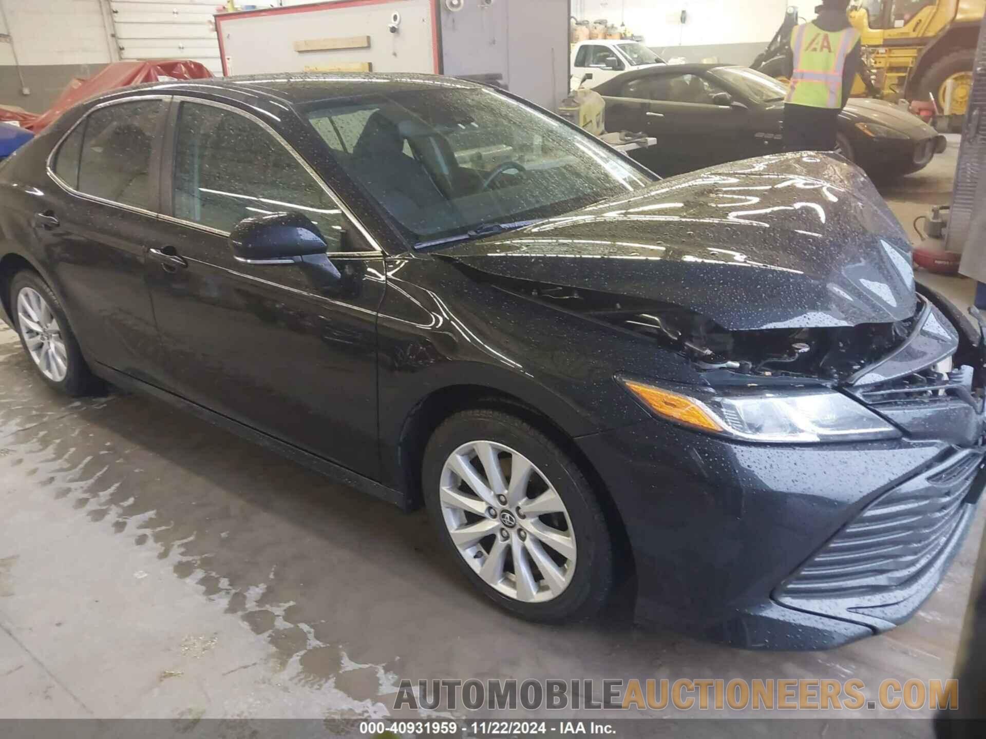 4T1B11HK9KU815242 TOYOTA CAMRY 2019