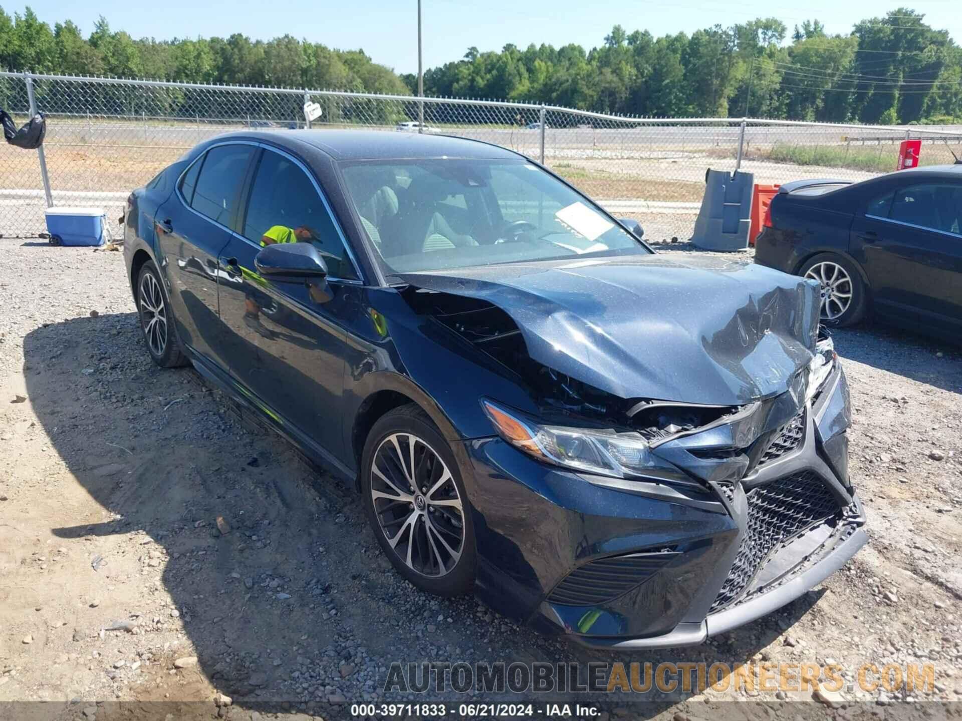 4T1B11HK9KU818822 TOYOTA CAMRY 2019