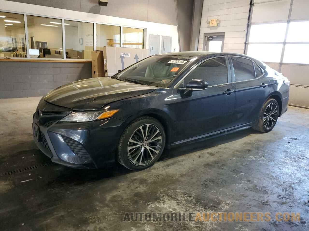 4T1B11HK9KU824703 TOYOTA CAMRY 2019