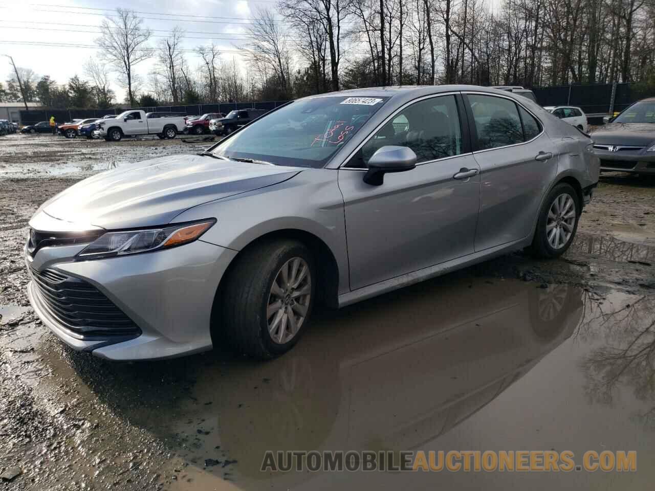 4T1B11HK9KU826919 TOYOTA CAMRY 2019