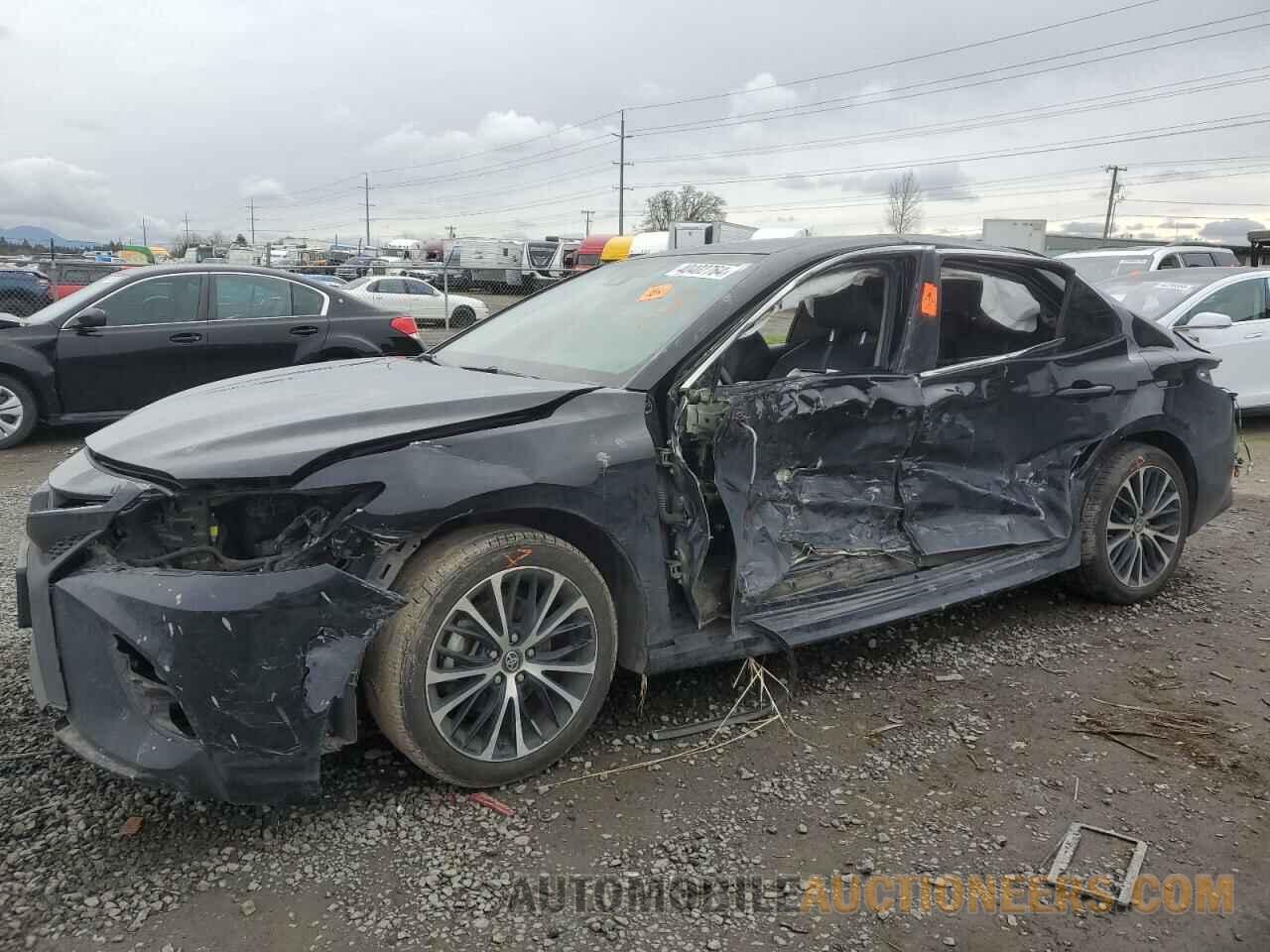 4T1B11HK9KU829609 TOYOTA CAMRY 2019