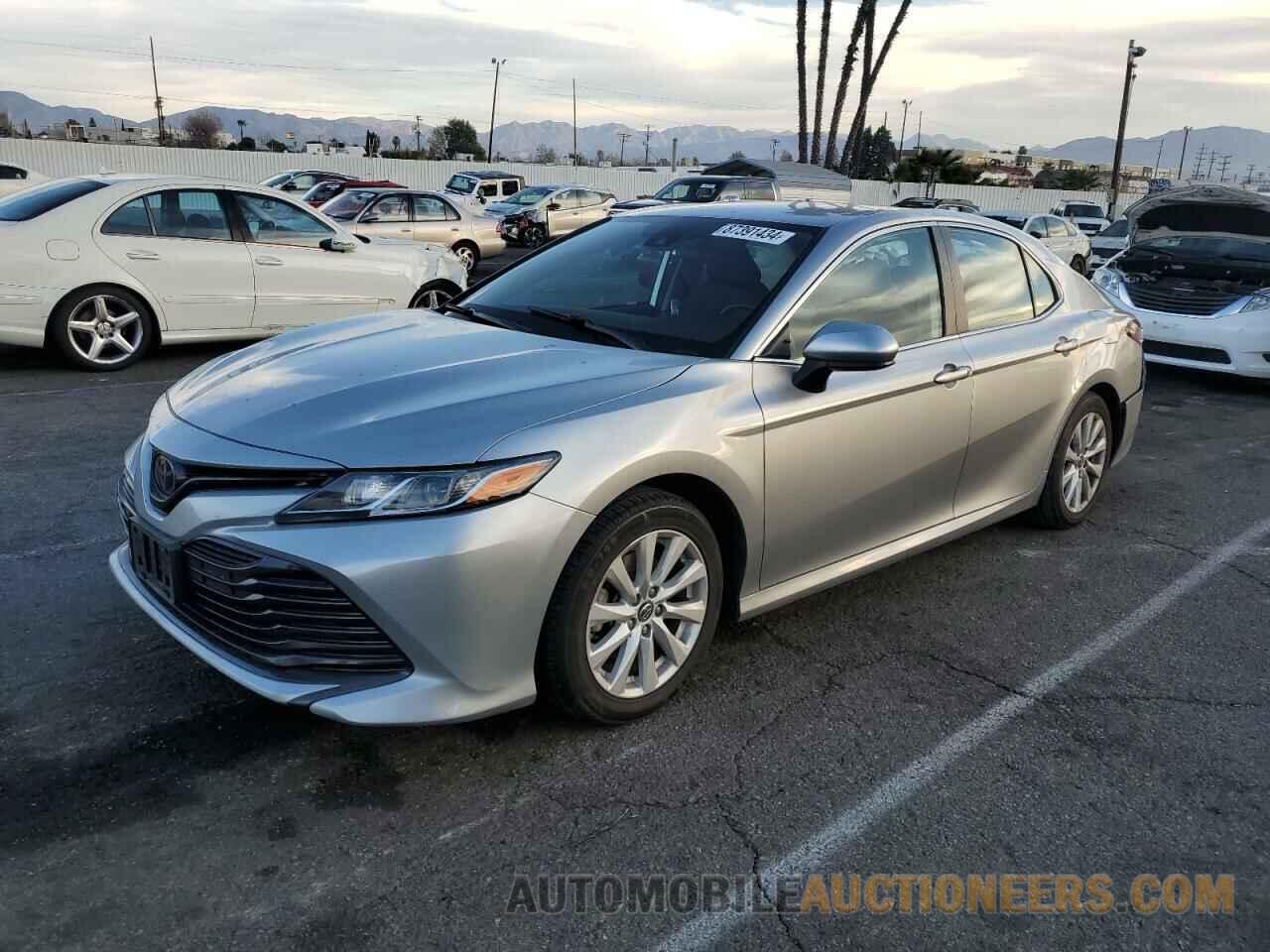 4T1B11HK9KU833918 TOYOTA CAMRY 2019