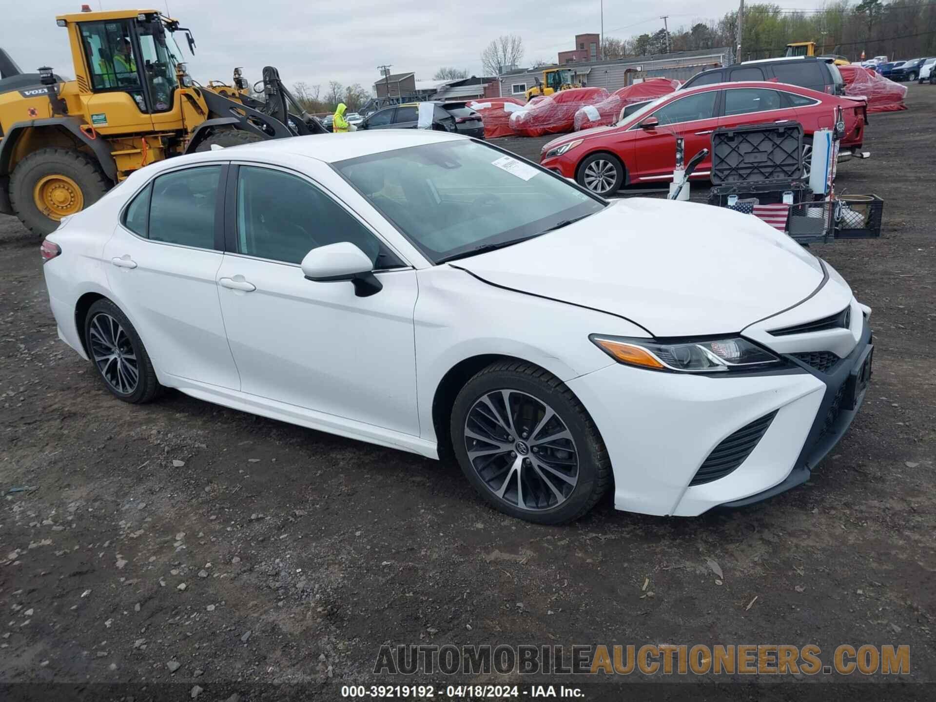 4T1B11HK9KU839444 TOYOTA CAMRY 2019