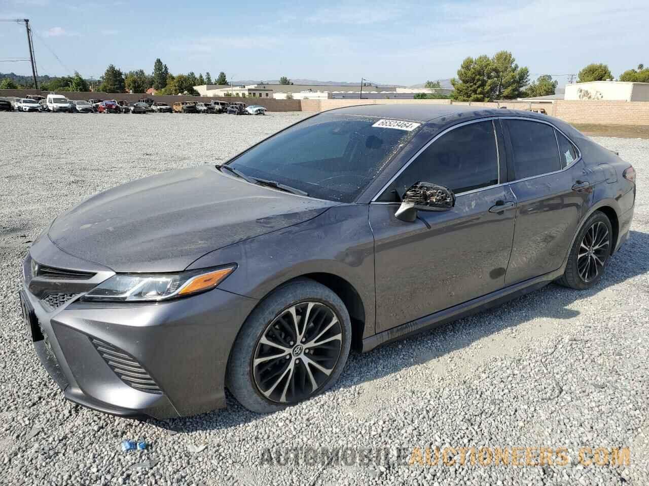 4T1B11HK9KU840772 TOYOTA CAMRY 2019