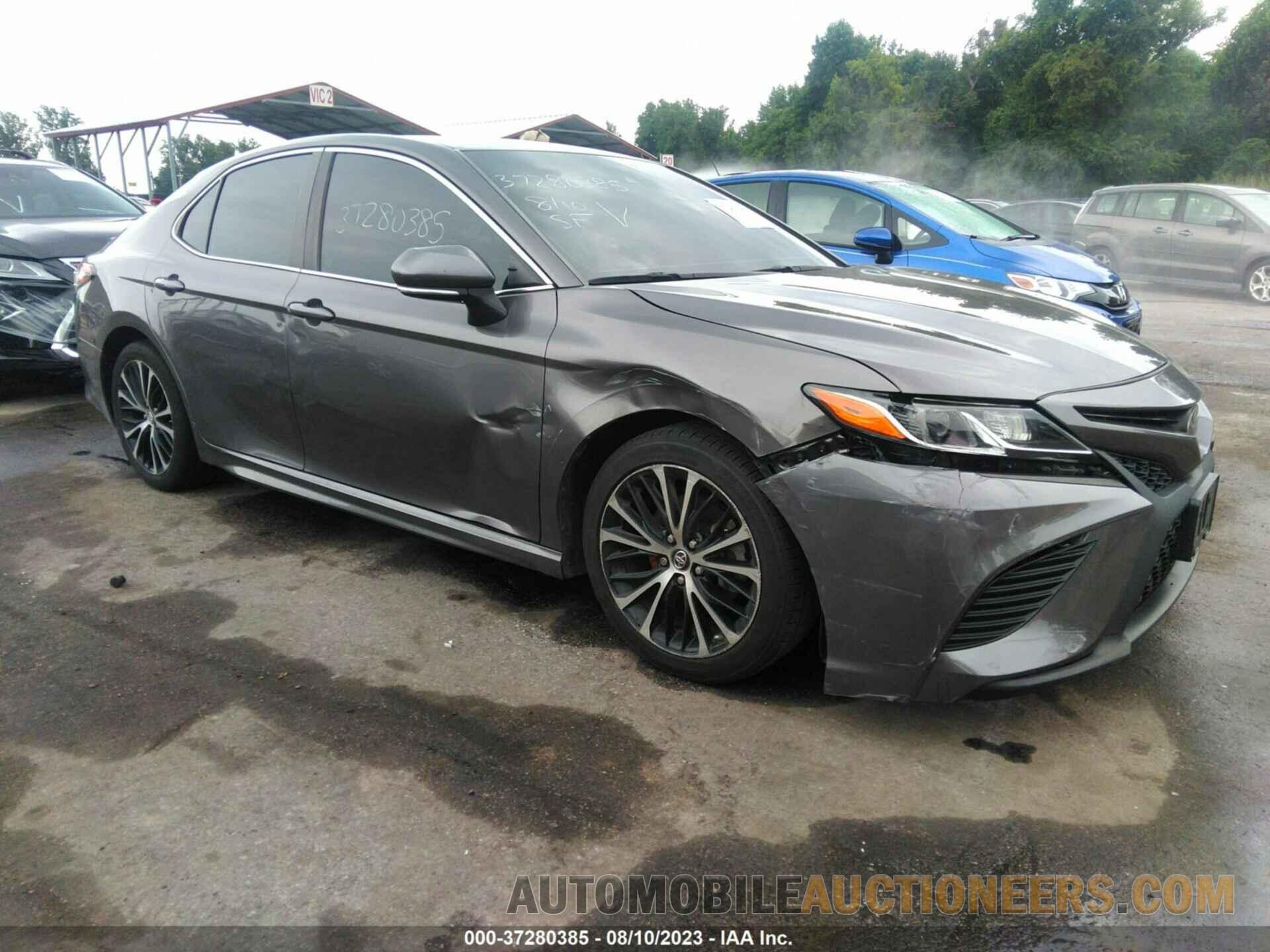 4T1B11HKXJU016567 TOYOTA CAMRY 2018