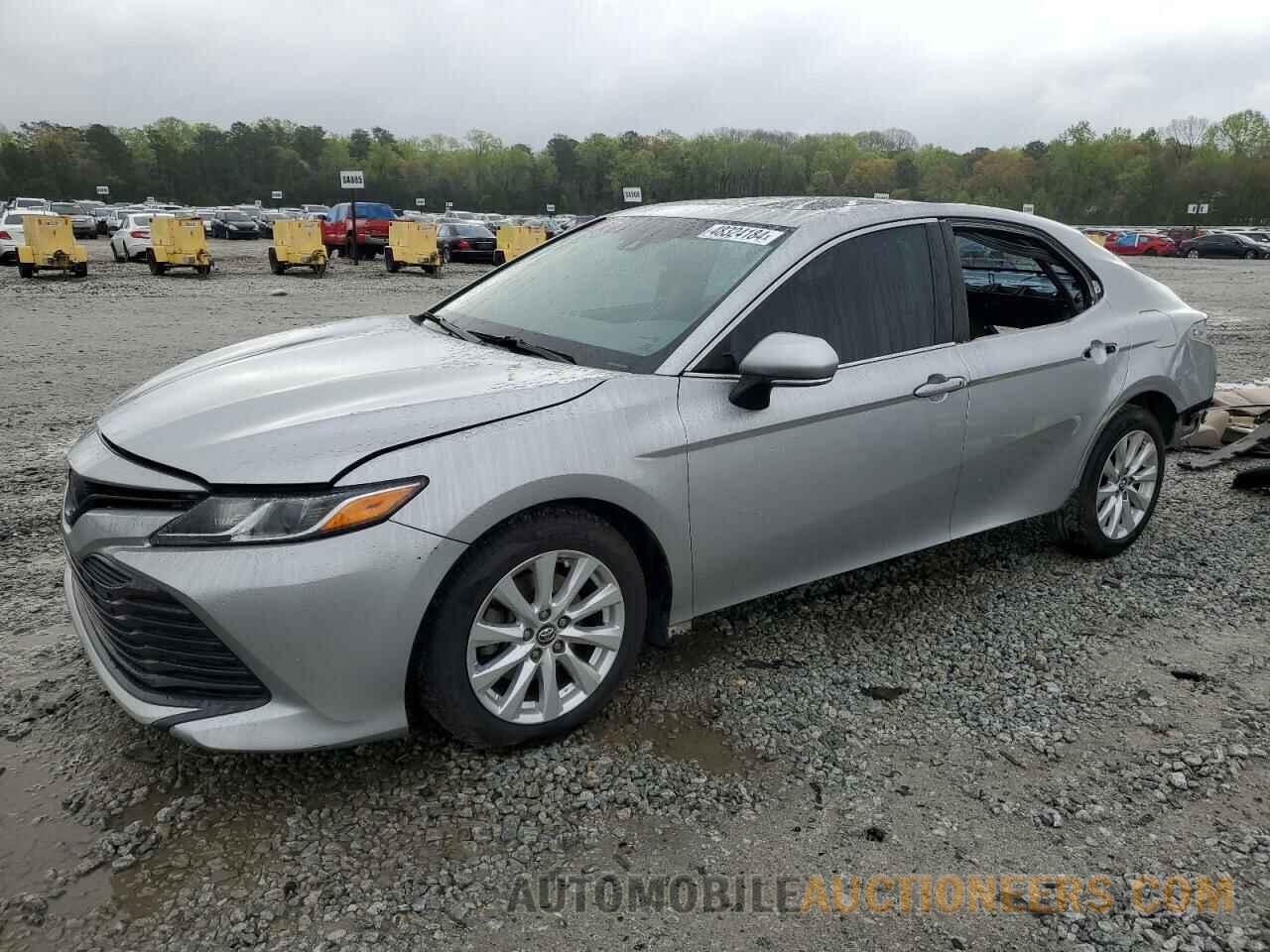 4T1B11HKXJU022885 TOYOTA CAMRY 2018