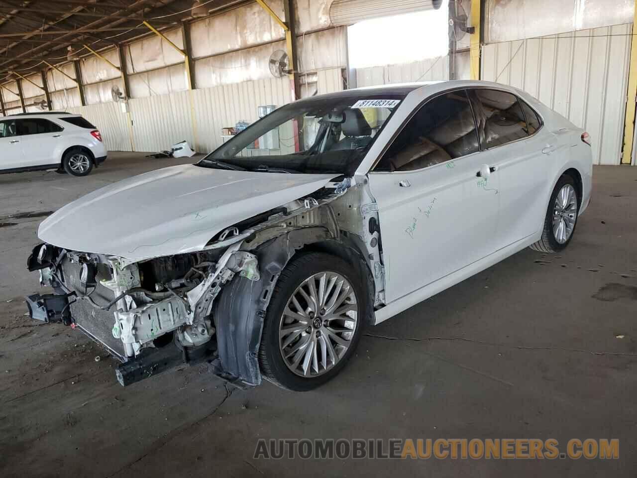 4T1B11HKXJU024393 TOYOTA CAMRY 2018