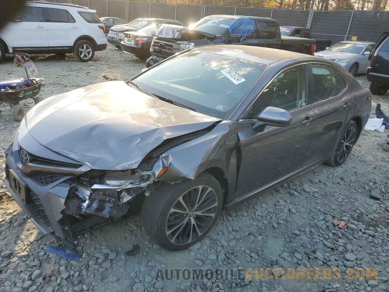 4T1B11HKXJU036155 TOYOTA CAMRY 2018