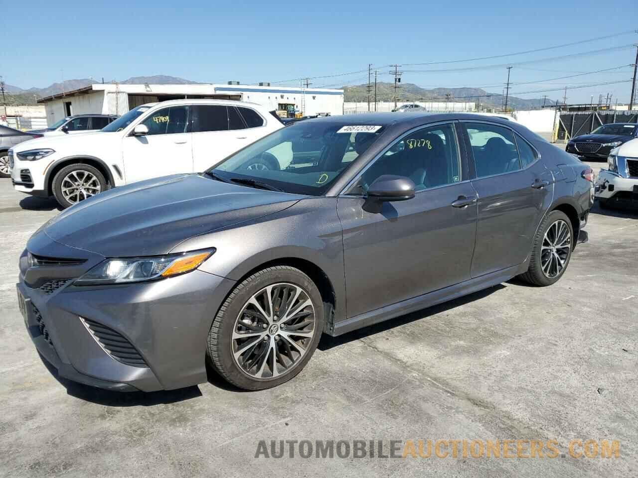 4T1B11HKXJU038133 TOYOTA CAMRY 2018