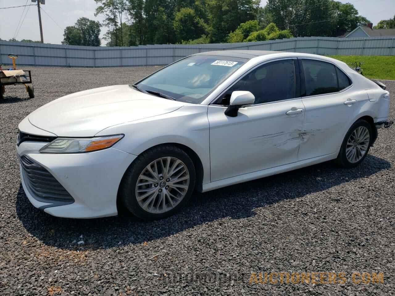 4T1B11HKXJU048838 TOYOTA CAMRY 2018