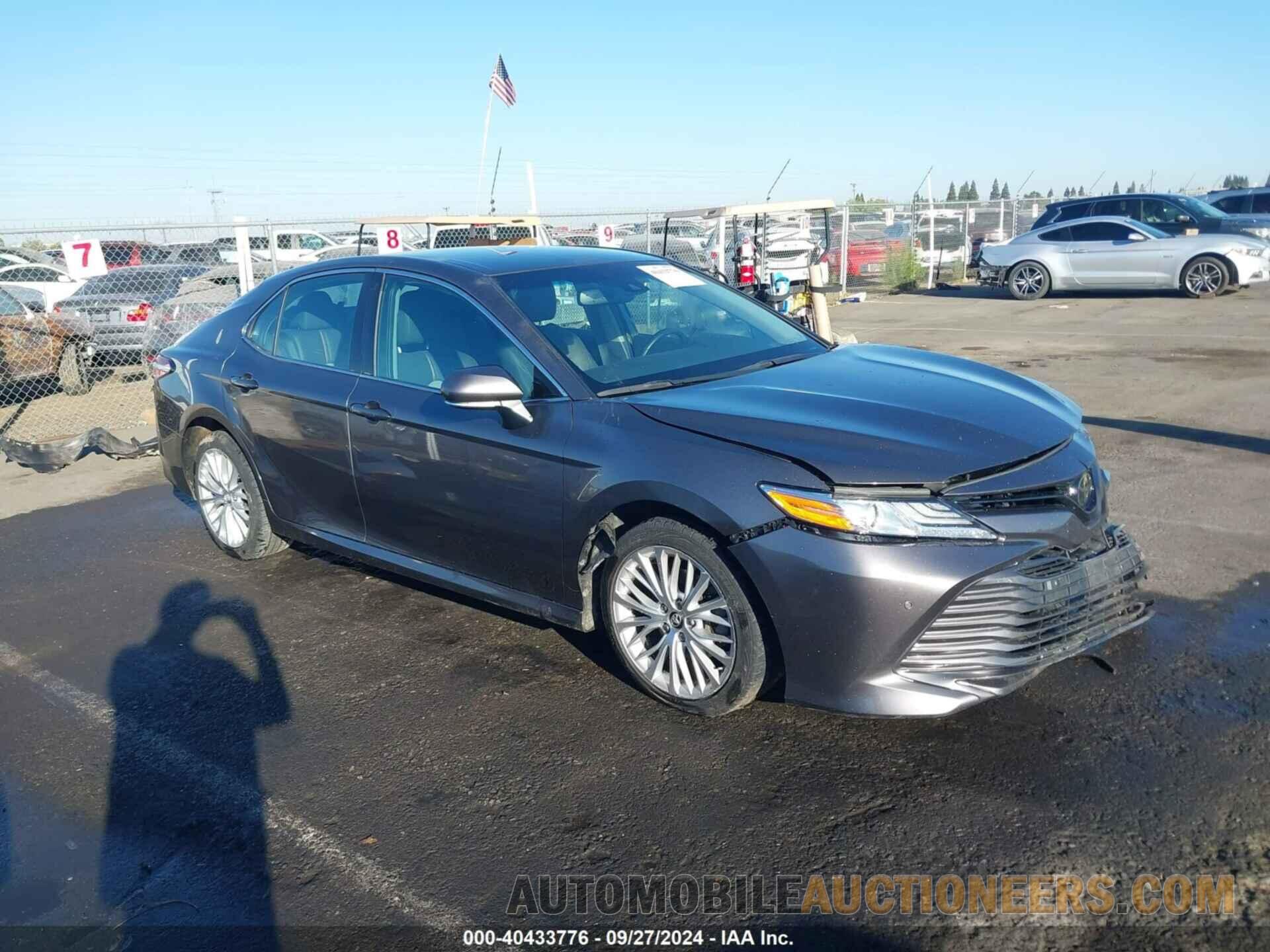 4T1B11HKXJU052792 TOYOTA CAMRY 2018