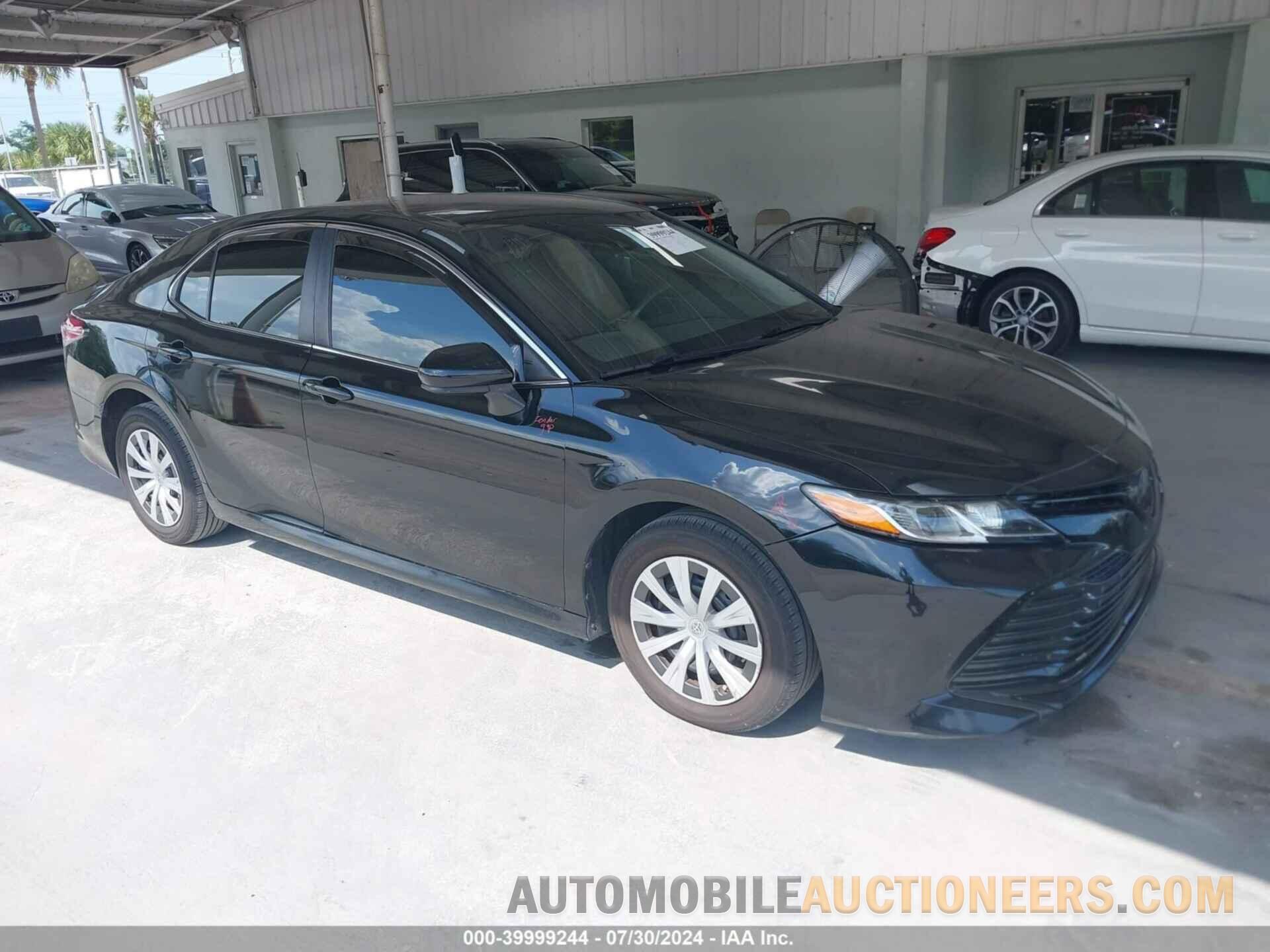 4T1B11HKXJU052971 TOYOTA CAMRY 2018