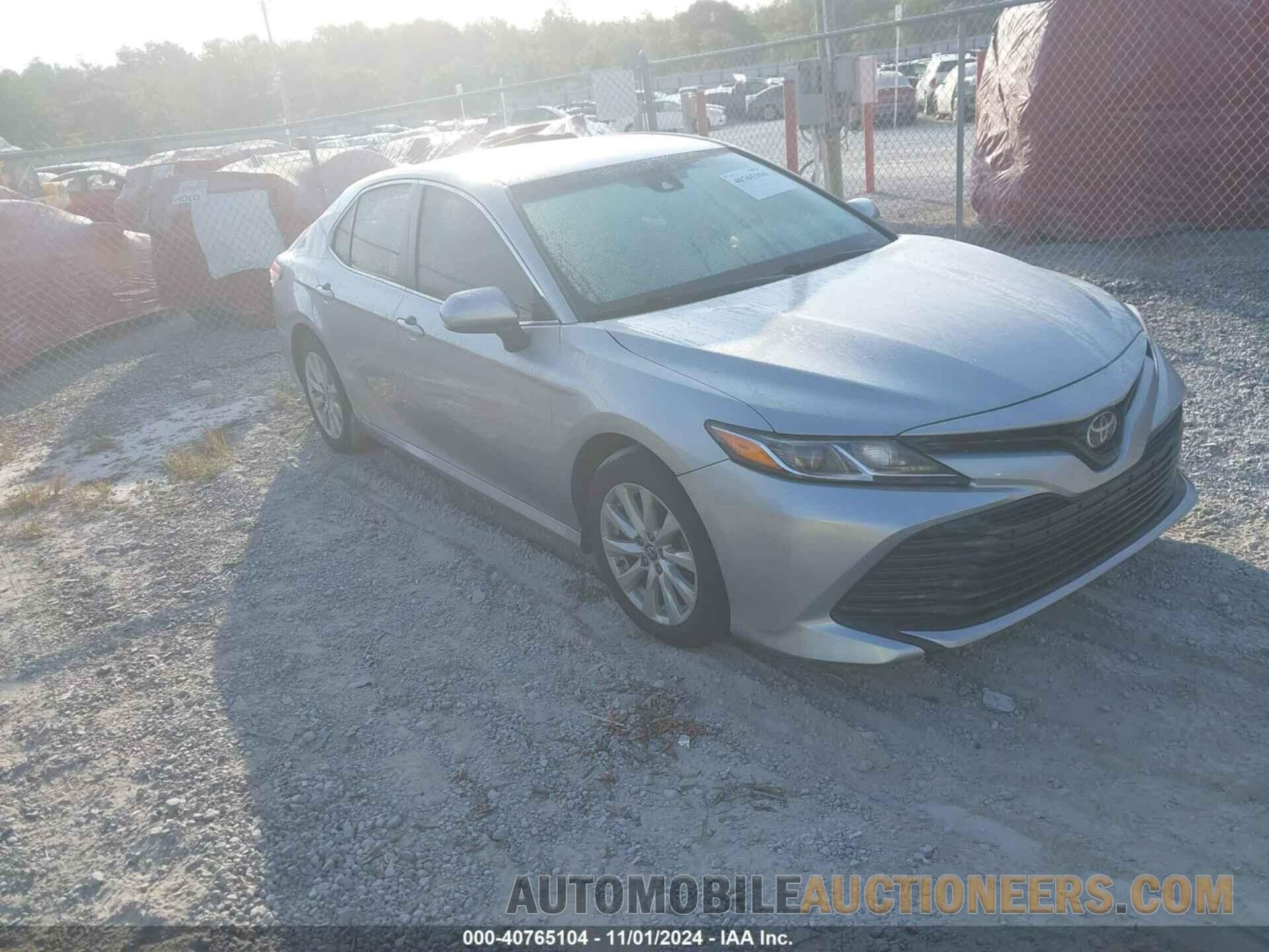 4T1B11HKXJU063176 TOYOTA CAMRY 2018