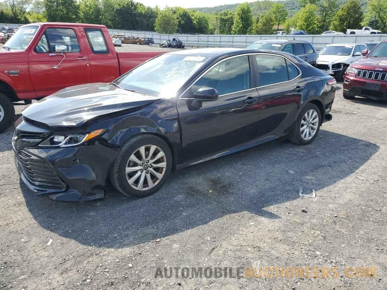 4T1B11HKXJU072766 TOYOTA CAMRY 2018