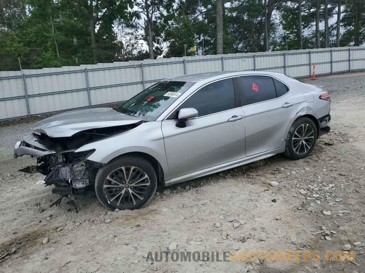 4T1B11HKXJU073982 TOYOTA CAMRY 2018