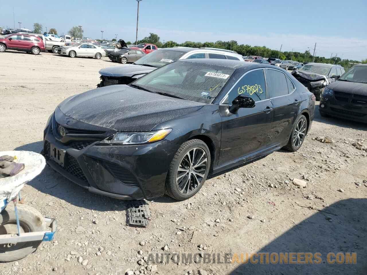 4T1B11HKXJU078311 TOYOTA CAMRY 2018