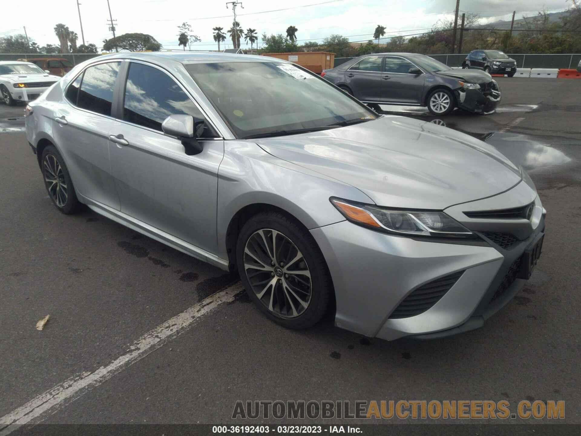 4T1B11HKXJU078499 TOYOTA CAMRY 2018