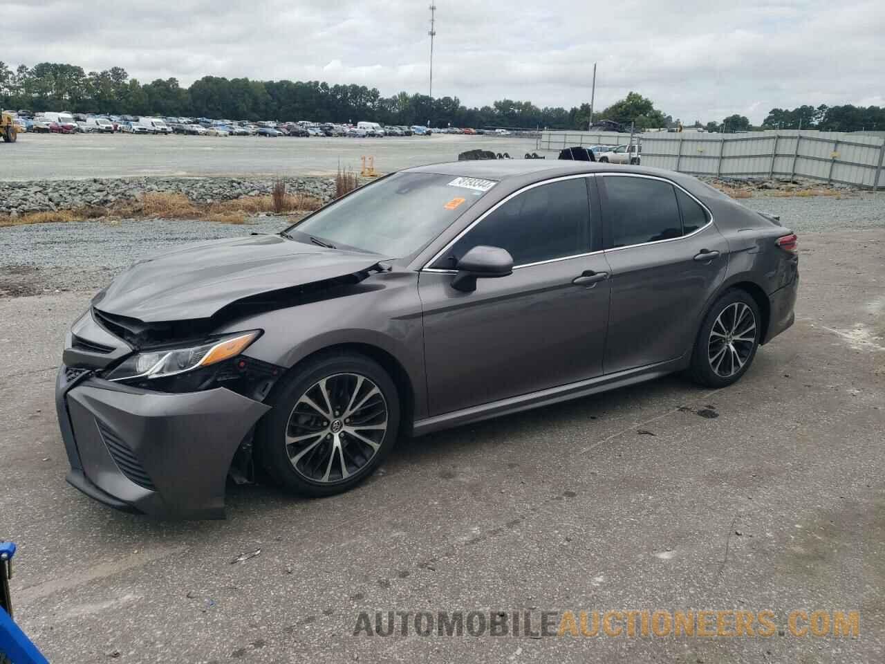 4T1B11HKXJU082312 TOYOTA CAMRY 2018