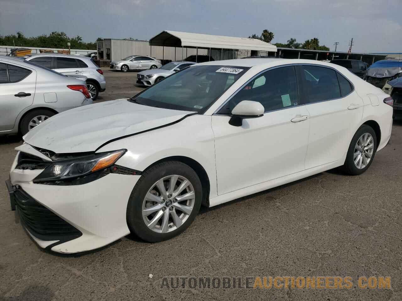 4T1B11HKXJU087901 TOYOTA CAMRY 2018