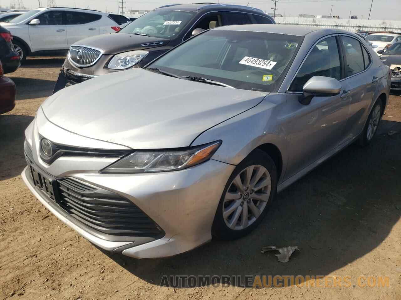 4T1B11HKXJU105670 TOYOTA CAMRY 2018