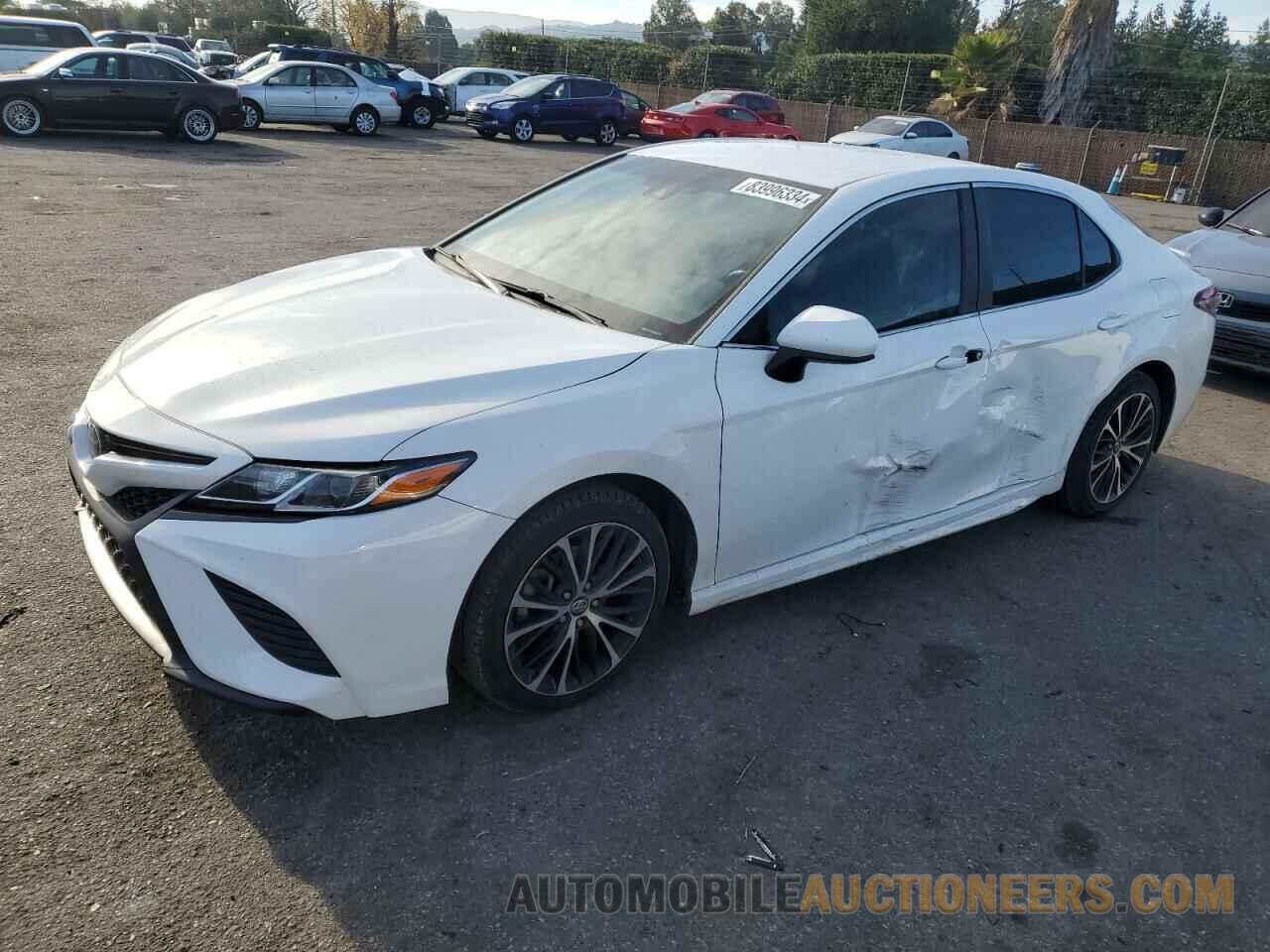 4T1B11HKXJU111288 TOYOTA CAMRY 2018