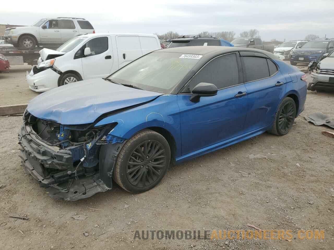 4T1B11HKXJU117432 TOYOTA CAMRY 2018