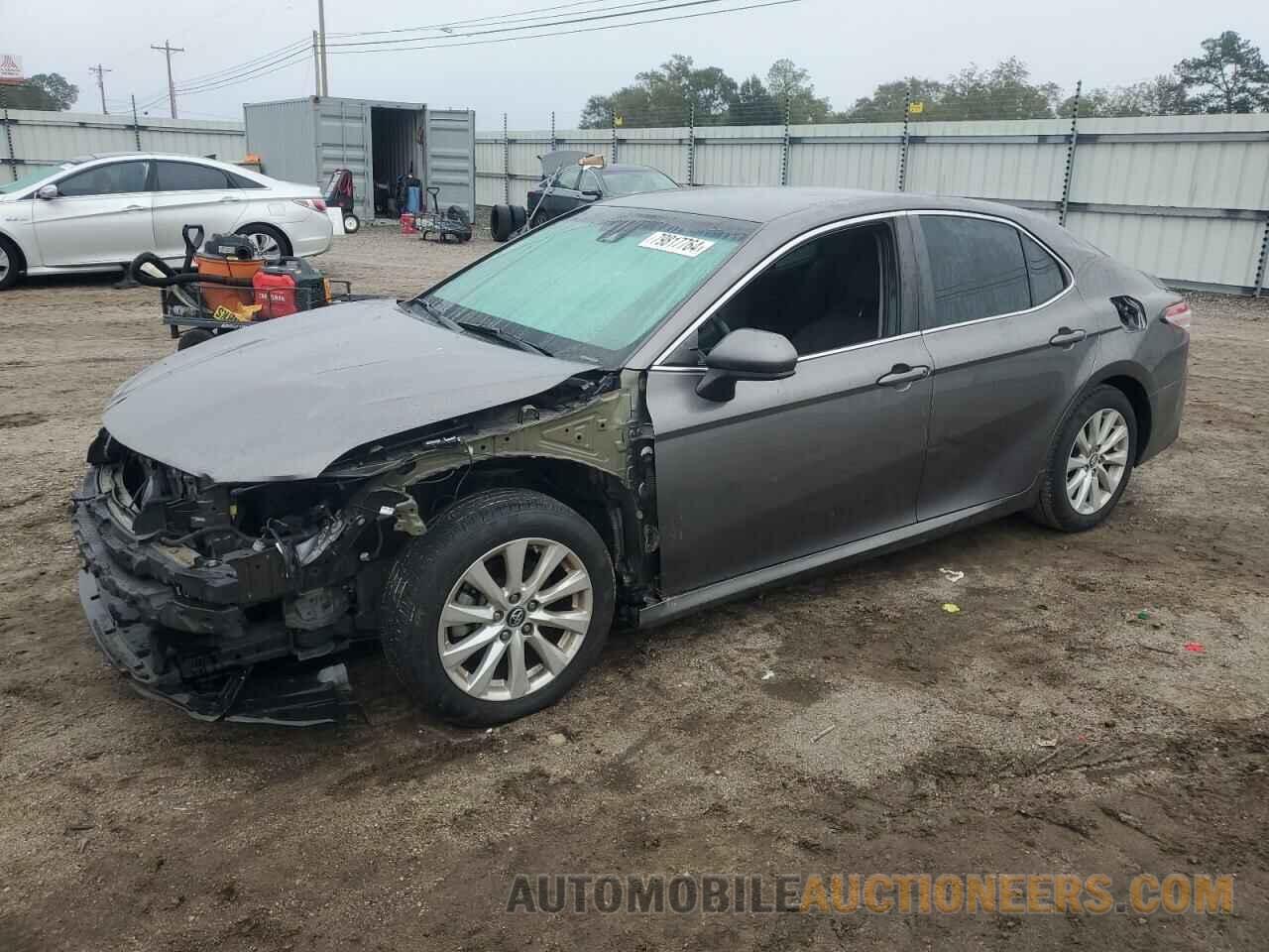 4T1B11HKXJU510458 TOYOTA CAMRY 2018