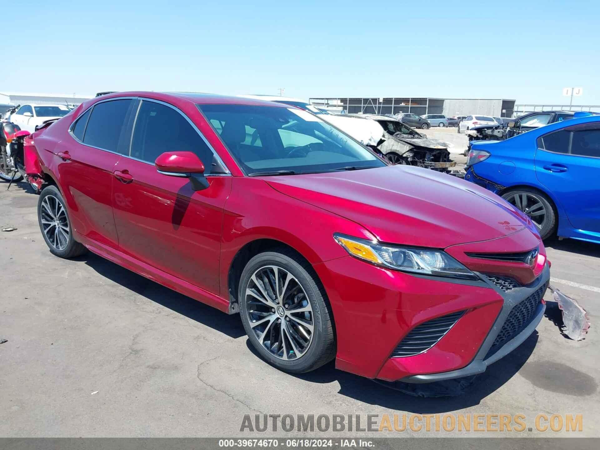 4T1B11HKXJU511013 TOYOTA CAMRY 2018