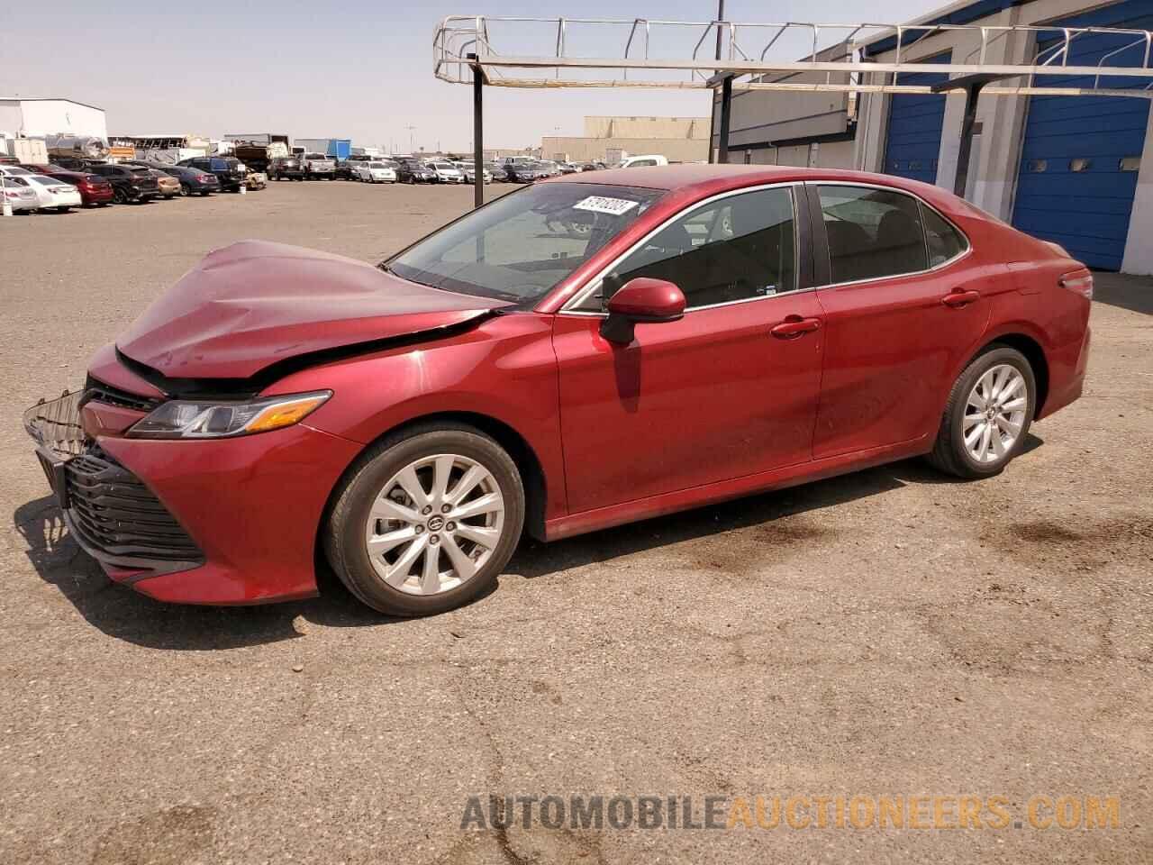 4T1B11HKXJU517748 TOYOTA CAMRY 2018