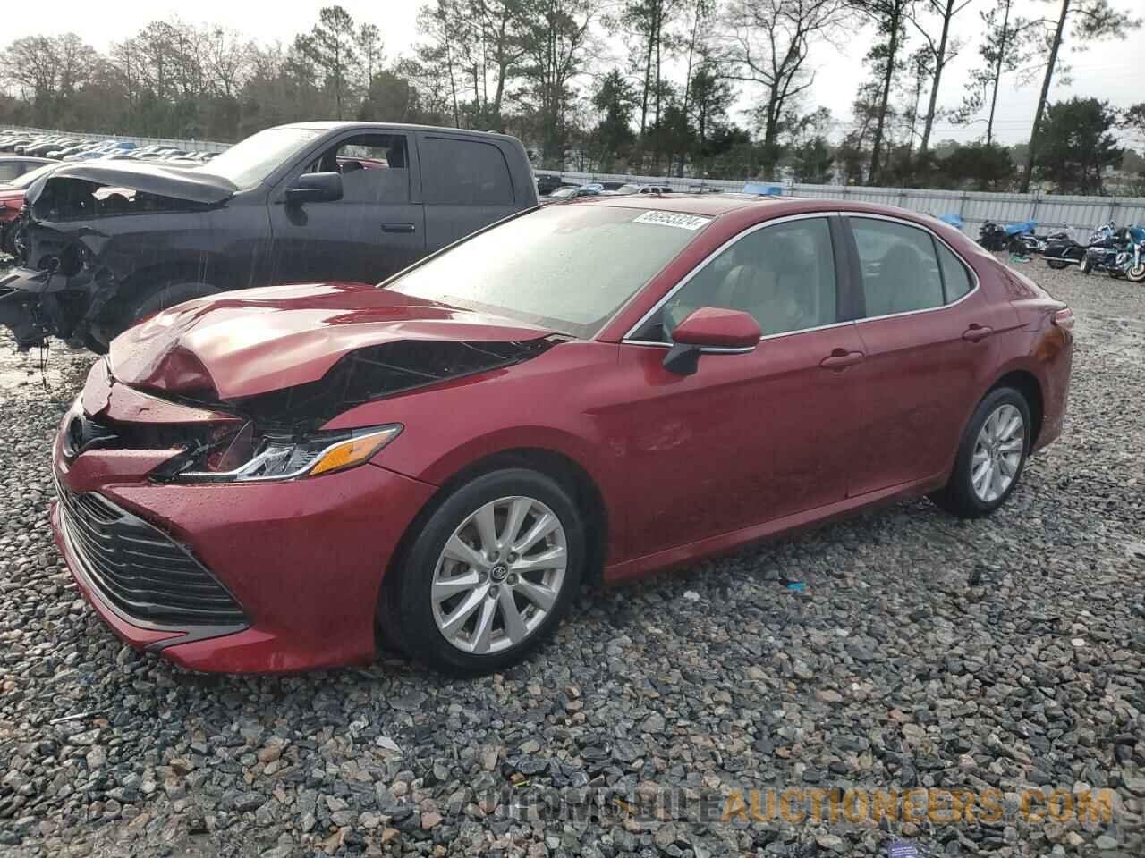 4T1B11HKXJU535361 TOYOTA CAMRY 2018