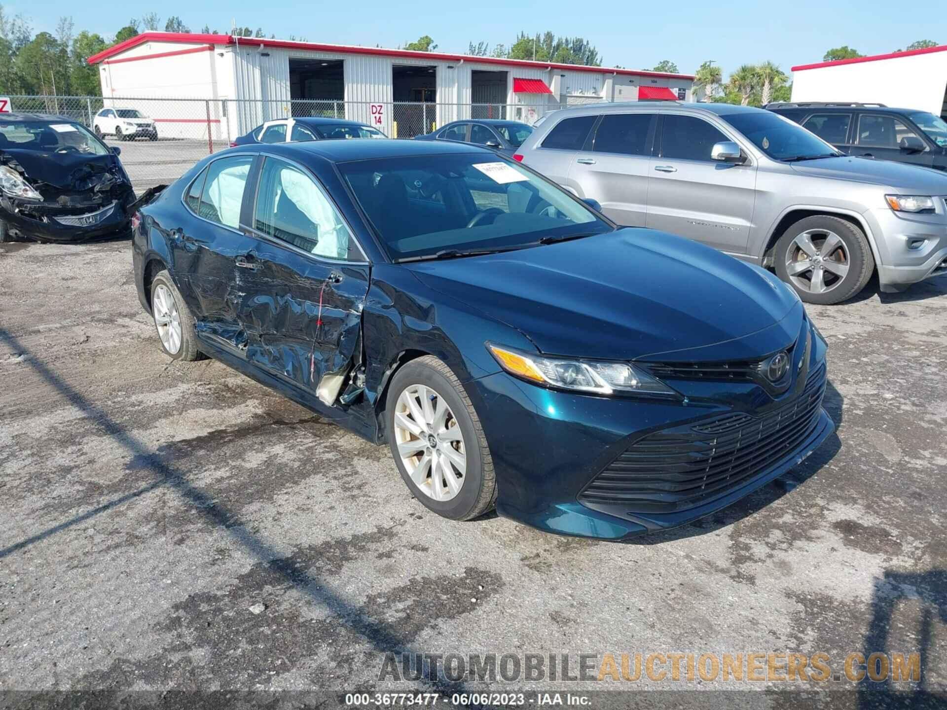 4T1B11HKXJU535442 TOYOTA CAMRY 2018