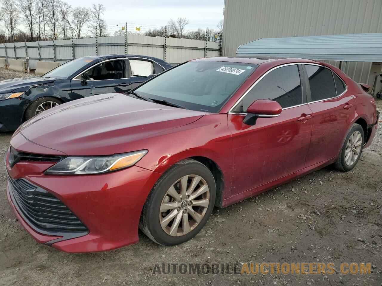 4T1B11HKXJU536056 TOYOTA CAMRY 2018