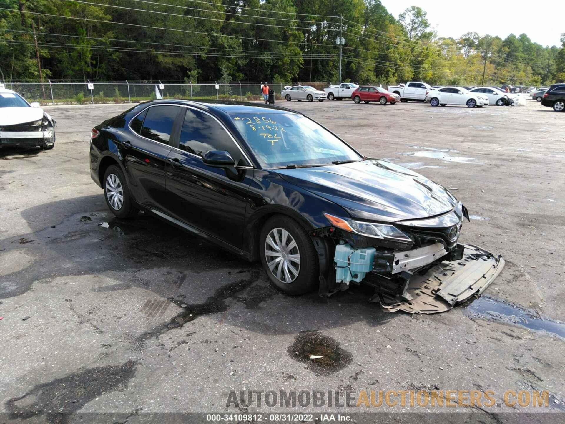 4T1B11HKXJU536445 TOYOTA CAMRY 2018