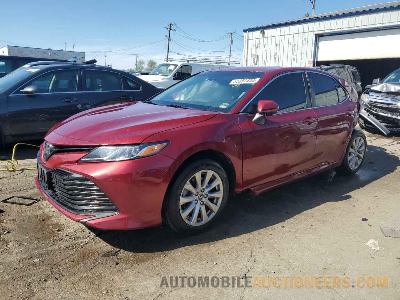 4T1B11HKXJU543511 TOYOTA CAMRY 2018