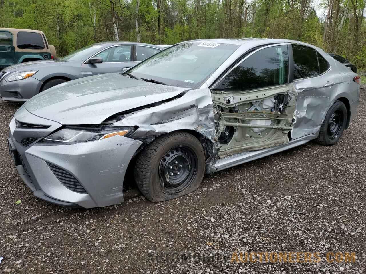 4T1B11HKXJU544738 TOYOTA CAMRY 2018