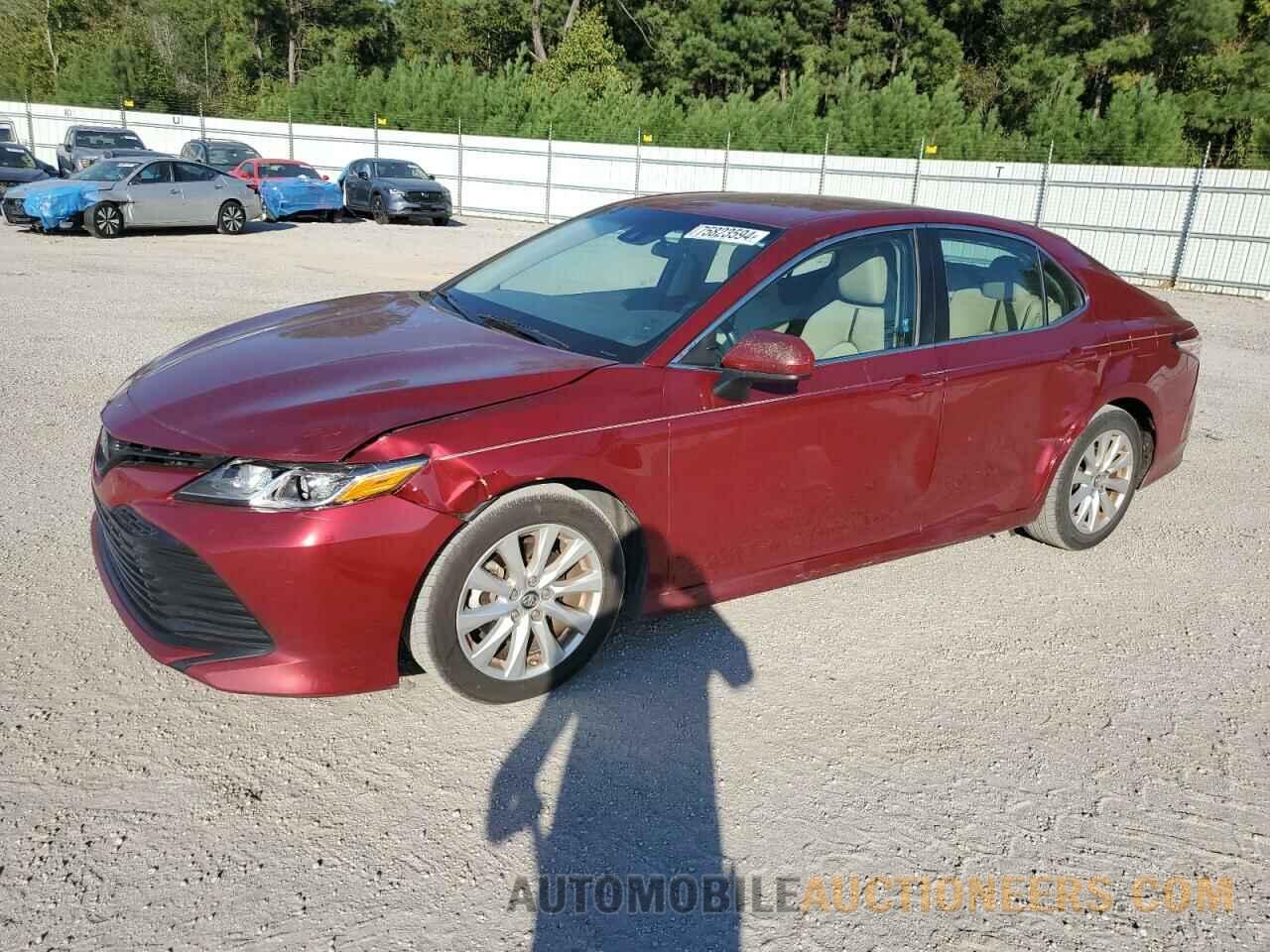 4T1B11HKXJU548353 TOYOTA CAMRY 2018