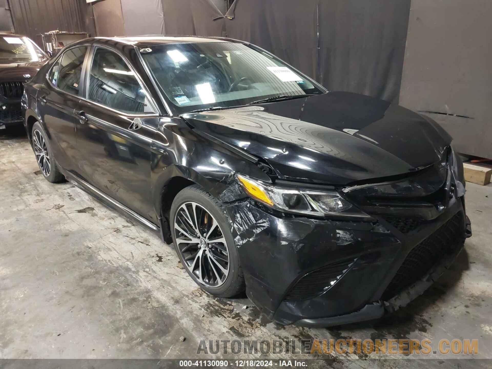 4T1B11HKXJU553066 TOYOTA CAMRY 2018