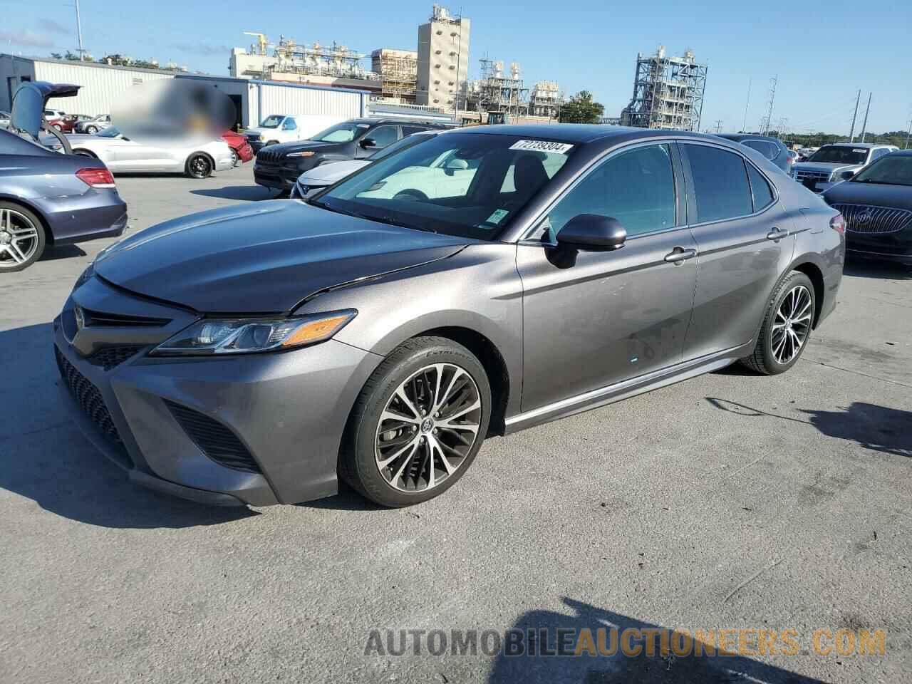 4T1B11HKXJU556548 TOYOTA CAMRY 2018