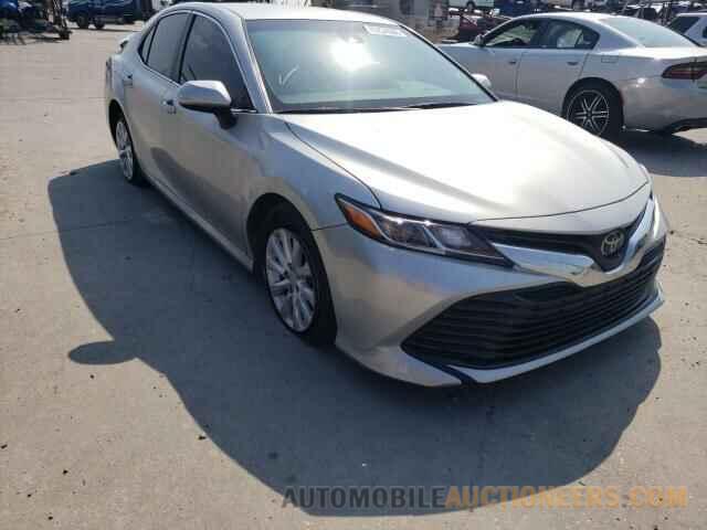 4T1B11HKXJU562138 TOYOTA CAMRY 2018