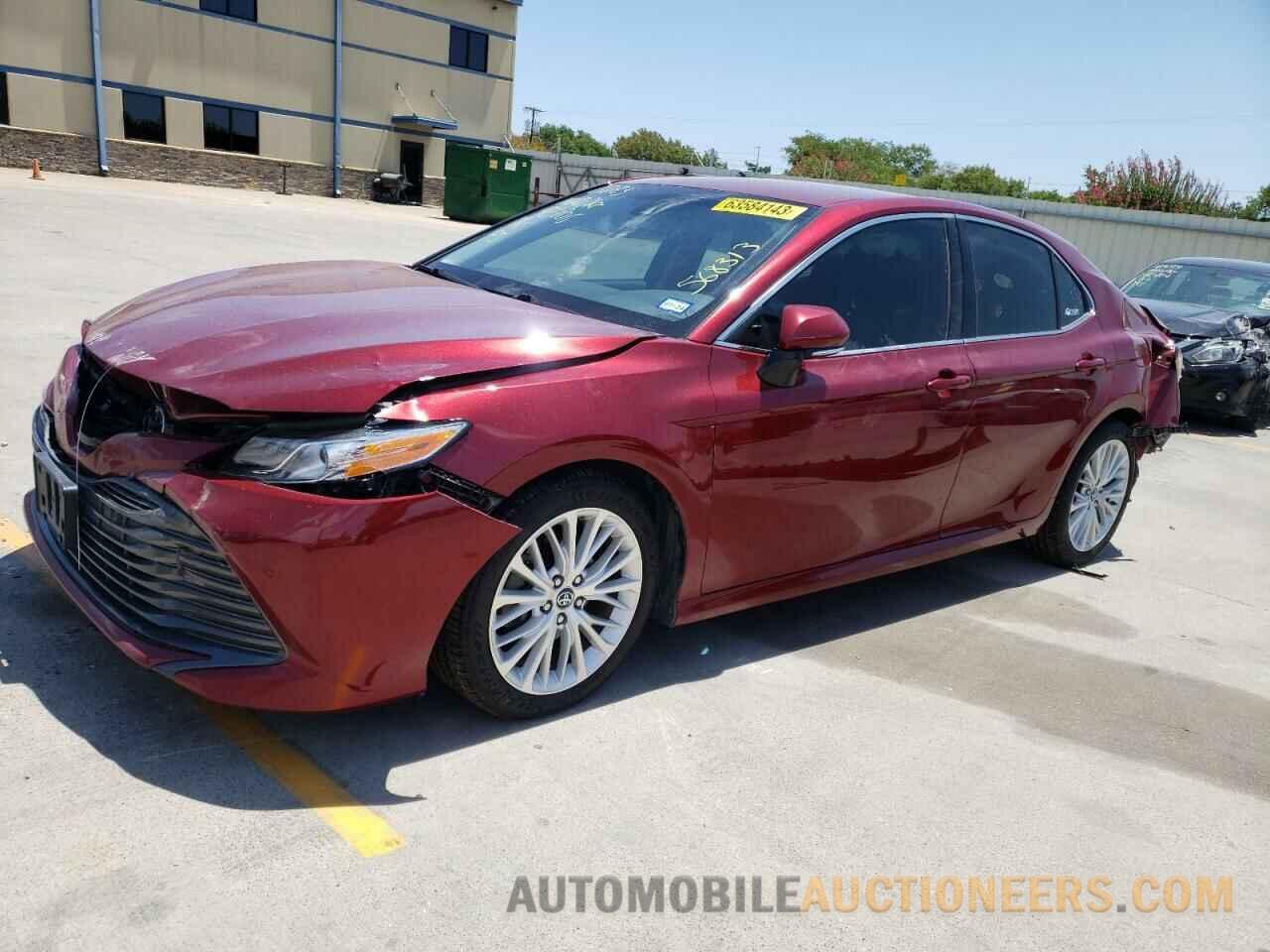 4T1B11HKXJU568313 TOYOTA CAMRY 2018