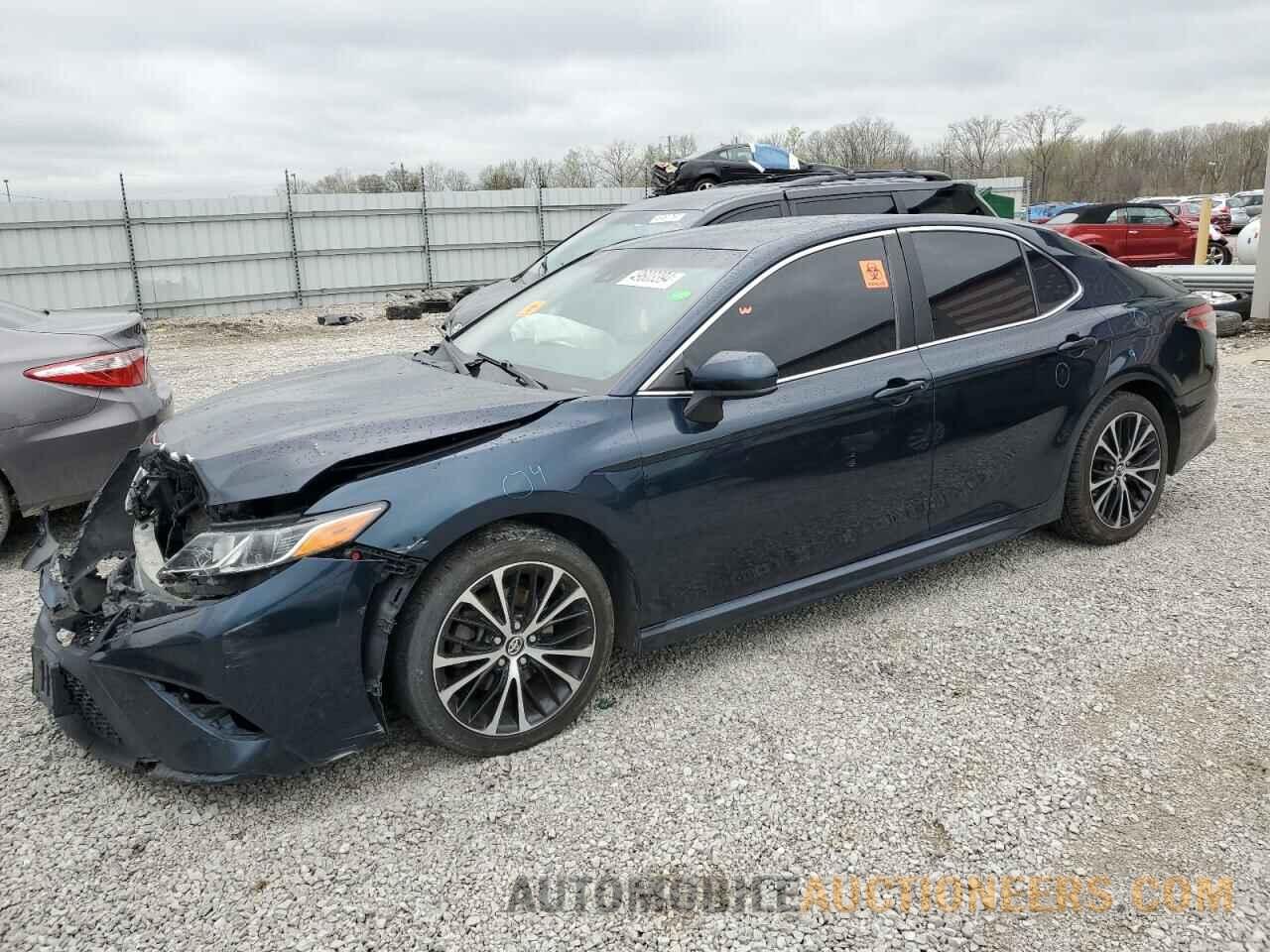 4T1B11HKXJU582874 TOYOTA CAMRY 2018