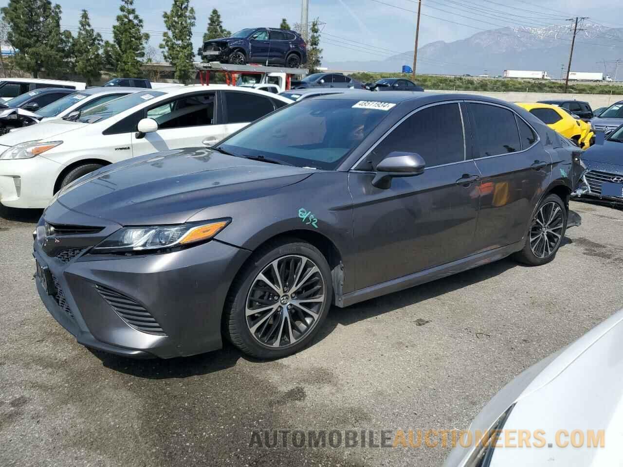 4T1B11HKXJU591753 TOYOTA CAMRY 2018