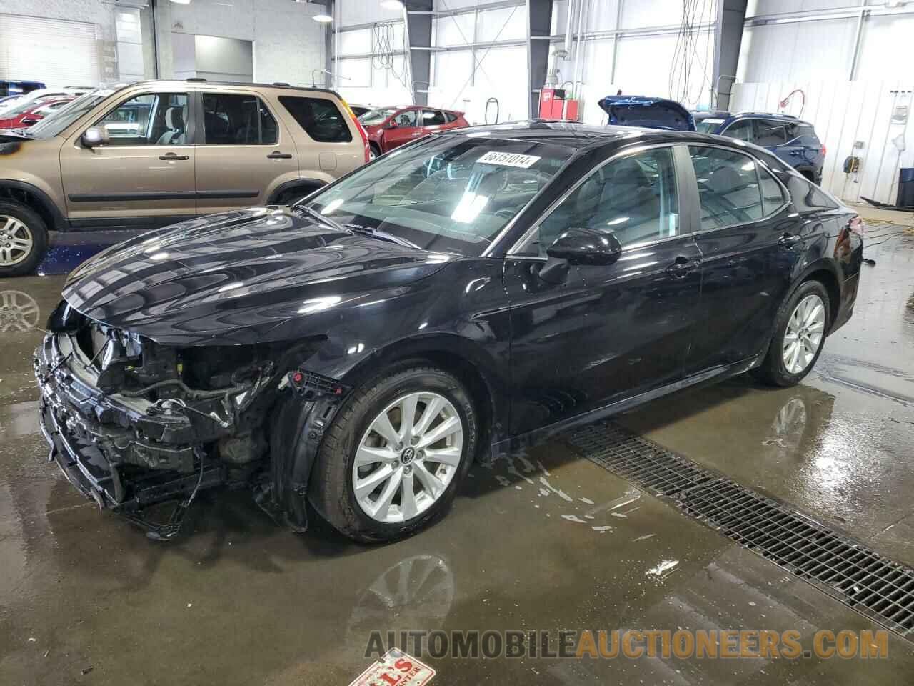 4T1B11HKXJU616313 TOYOTA CAMRY 2018