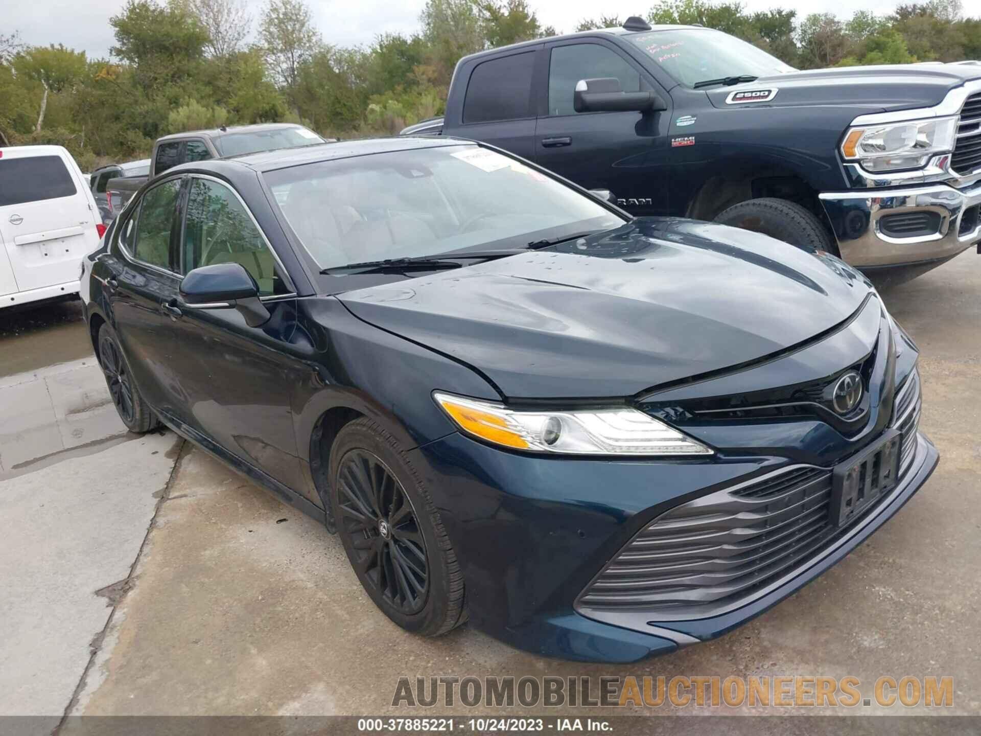 4T1B11HKXJU632155 TOYOTA CAMRY 2018