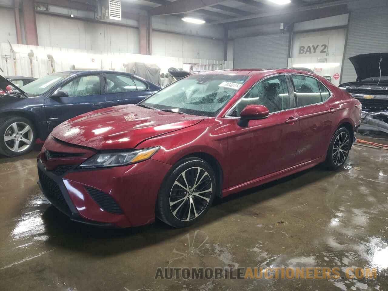 4T1B11HKXJU653619 TOYOTA CAMRY 2018