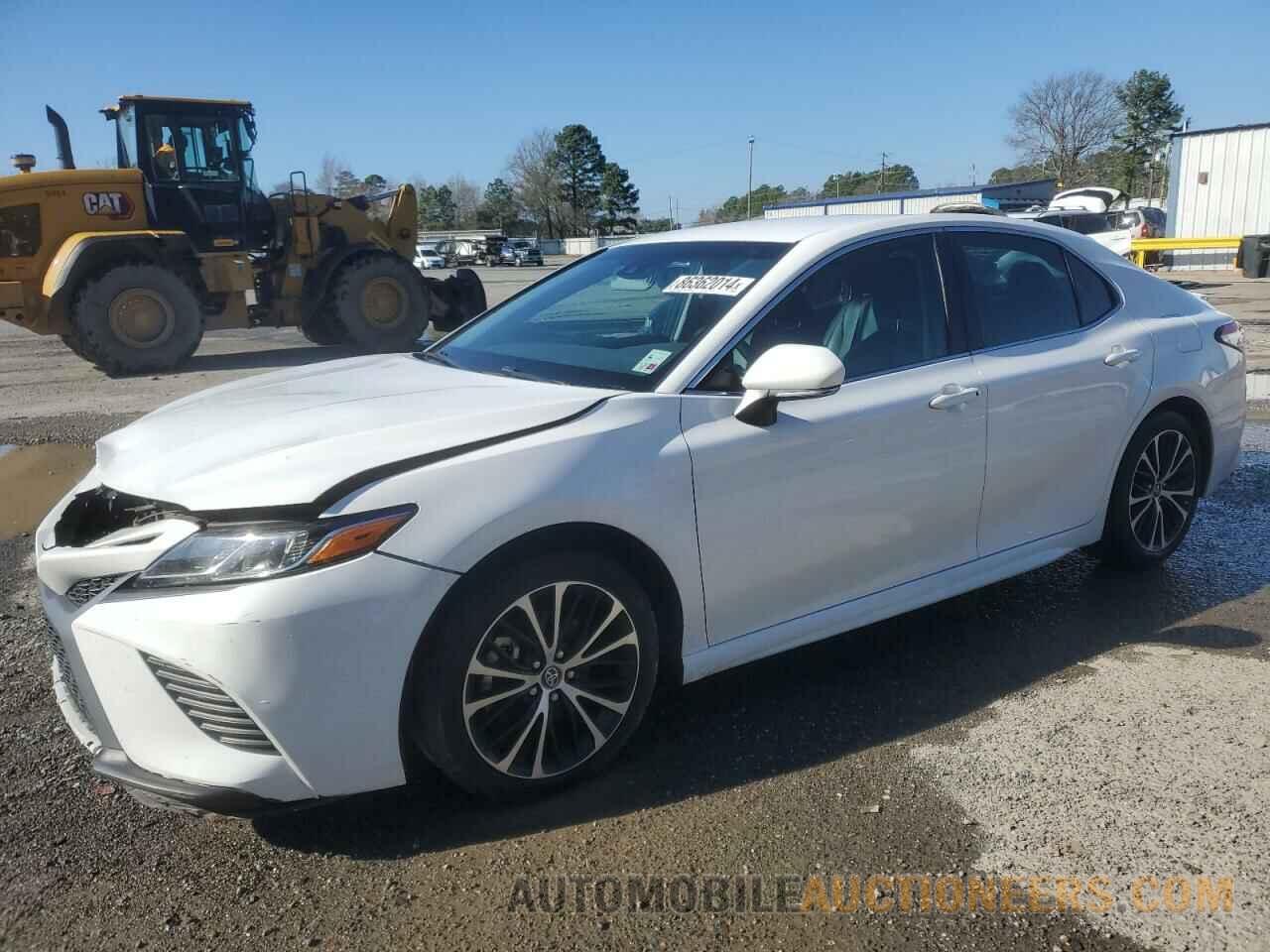 4T1B11HKXJU654561 TOYOTA CAMRY 2018