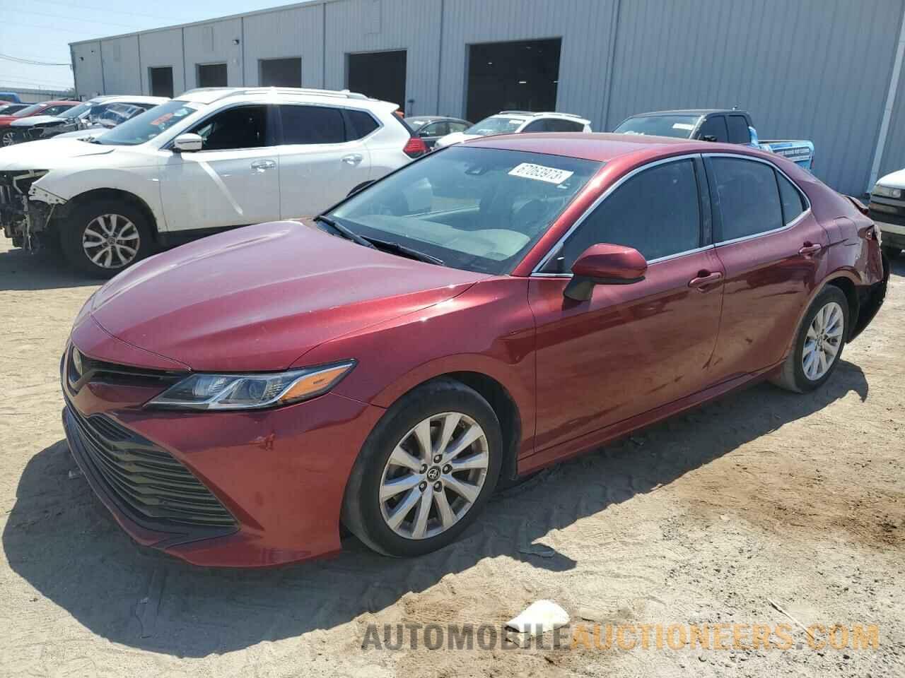 4T1B11HKXJU654978 TOYOTA CAMRY 2018